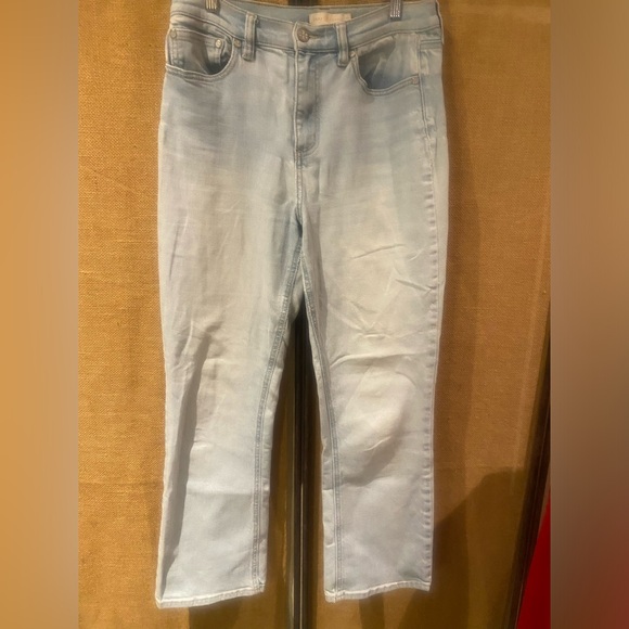 Tory Burch Denim - Torri Burch light wash jean size 29